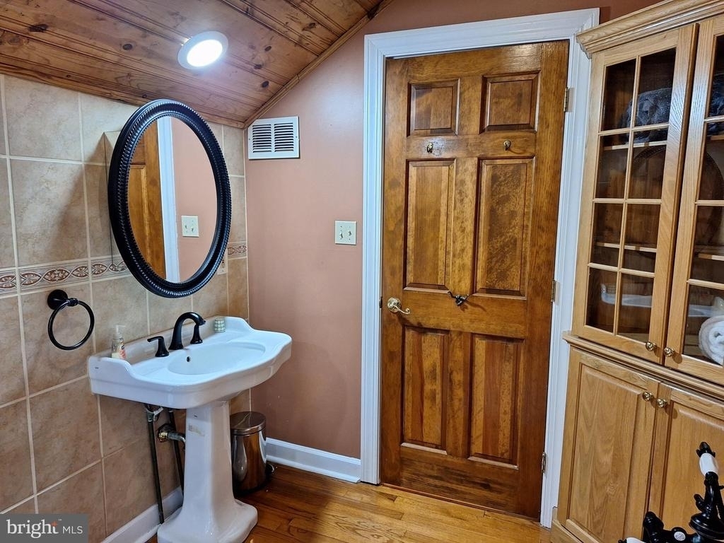 2254 Winchester - Photo 31