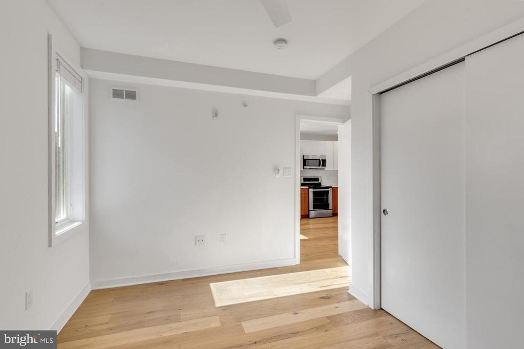 1416 Frankford Ave - Photo 11