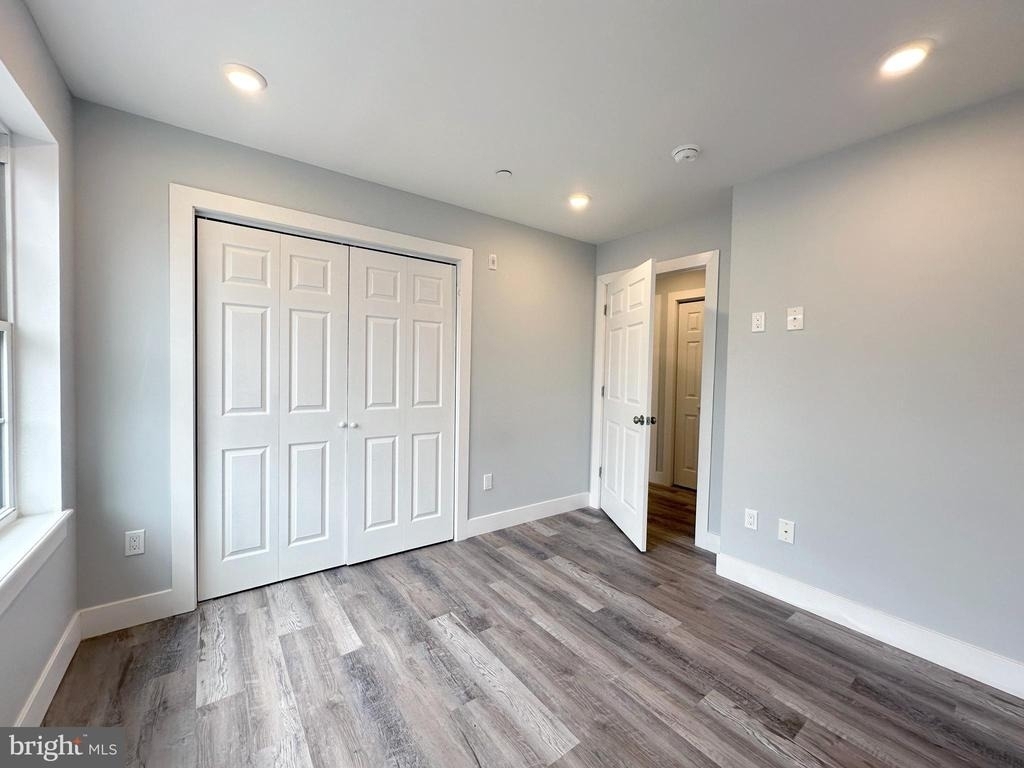 2809 S Warnock Street - Photo 8