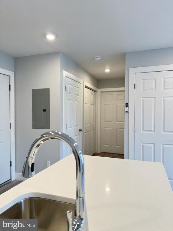 2809 S Warnock Street - Photo 7