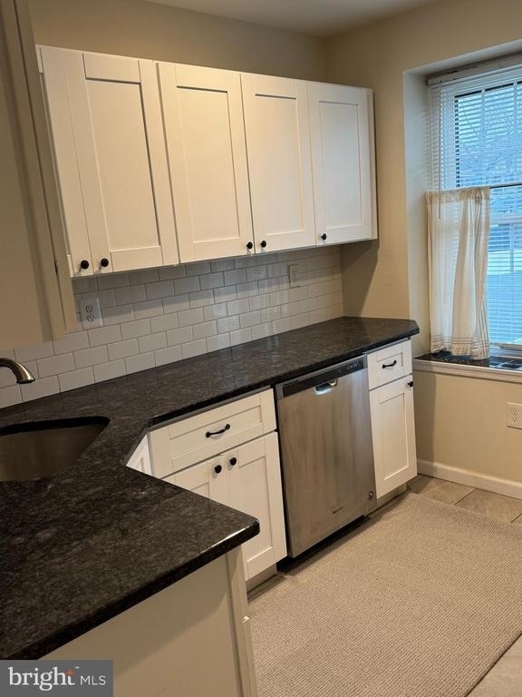 204 Livingston Court - Photo 8