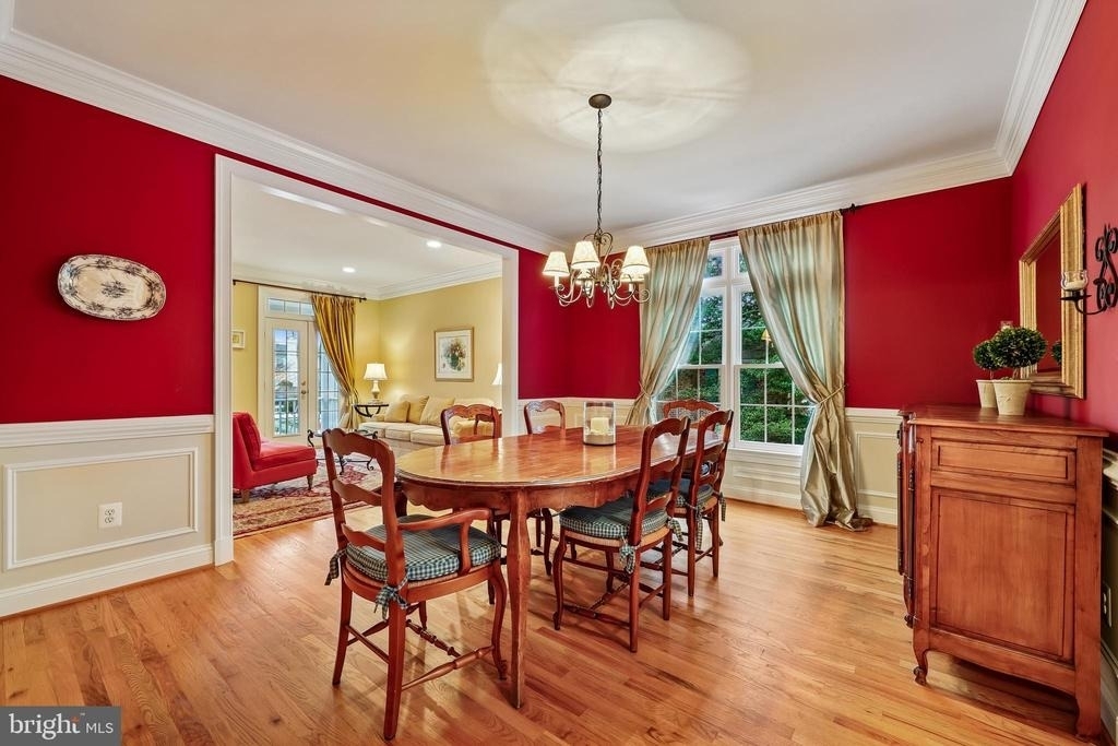 8807 Ridge Road - Photo 12