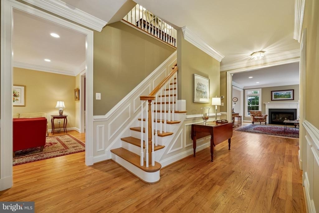 8807 Ridge Road - Photo 10