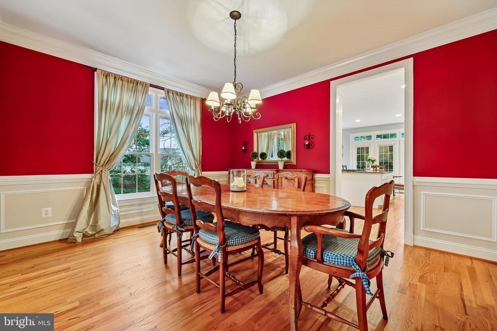 8807 Ridge Road - Photo 11