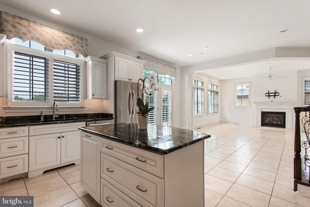 8319 Quarry Manor Terrace - Photo 28