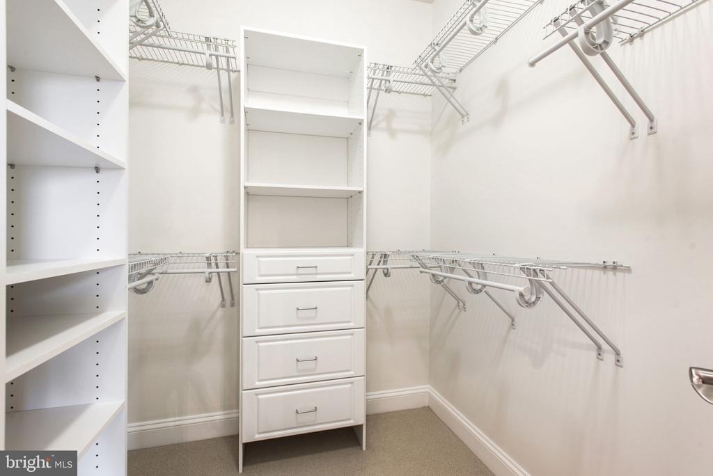 8319 Quarry Manor Terrace - Photo 43