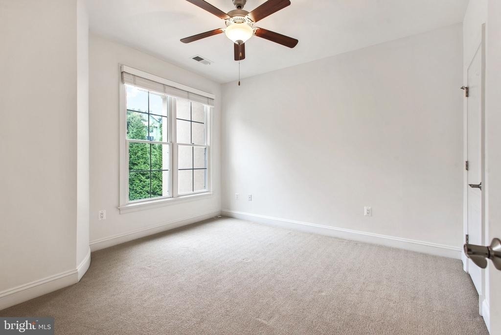 8319 Quarry Manor Terrace - Photo 49