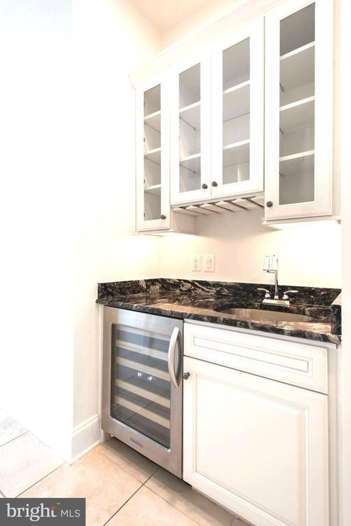 8319 Quarry Manor Terrace - Photo 15