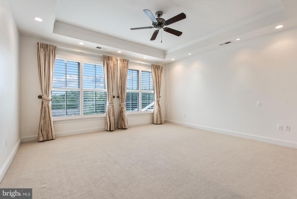 8319 Quarry Manor Terrace - Photo 38