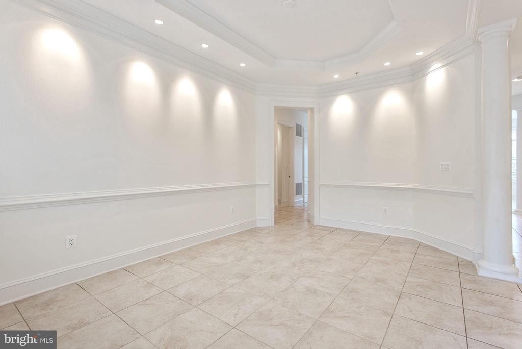 8319 Quarry Manor Terrace - Photo 6