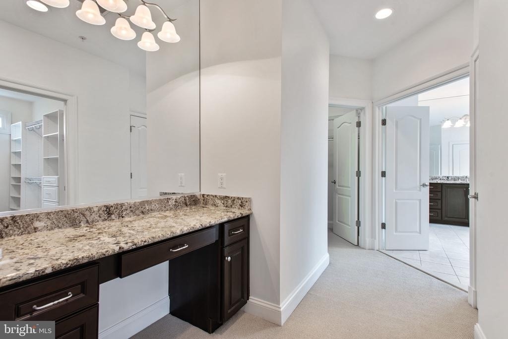 8319 Quarry Manor Terrace - Photo 42