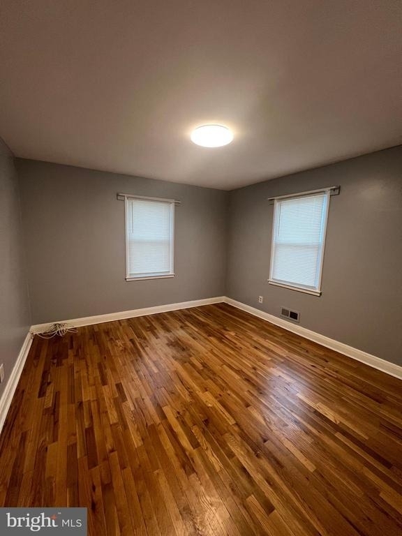 2518 Linwood Road - Photo 11