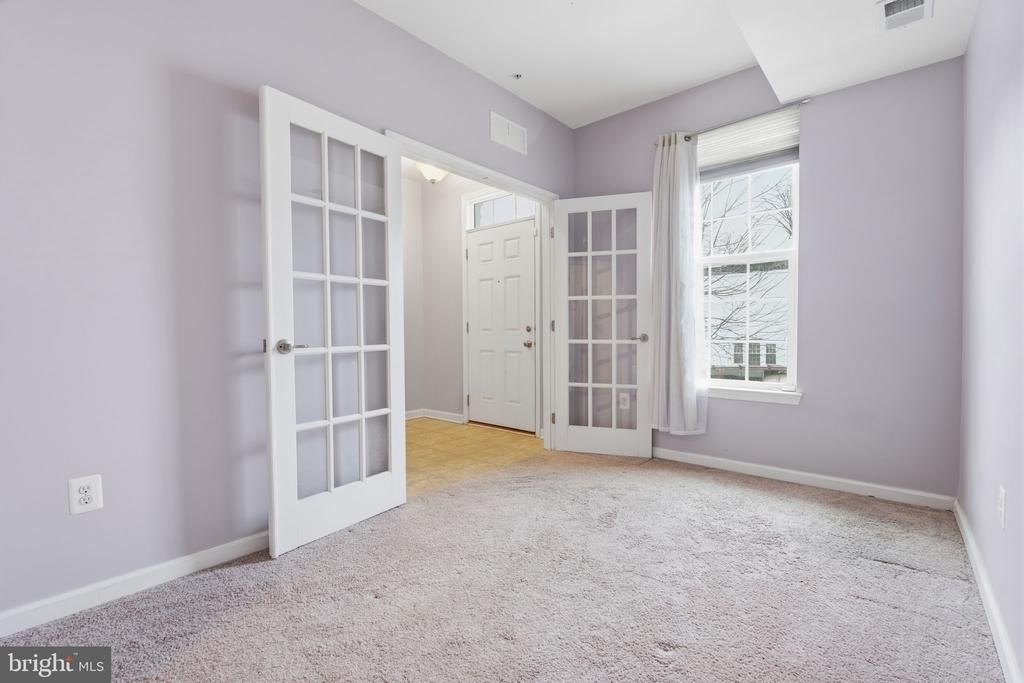 4505 Foster Avenue - Photo 28
