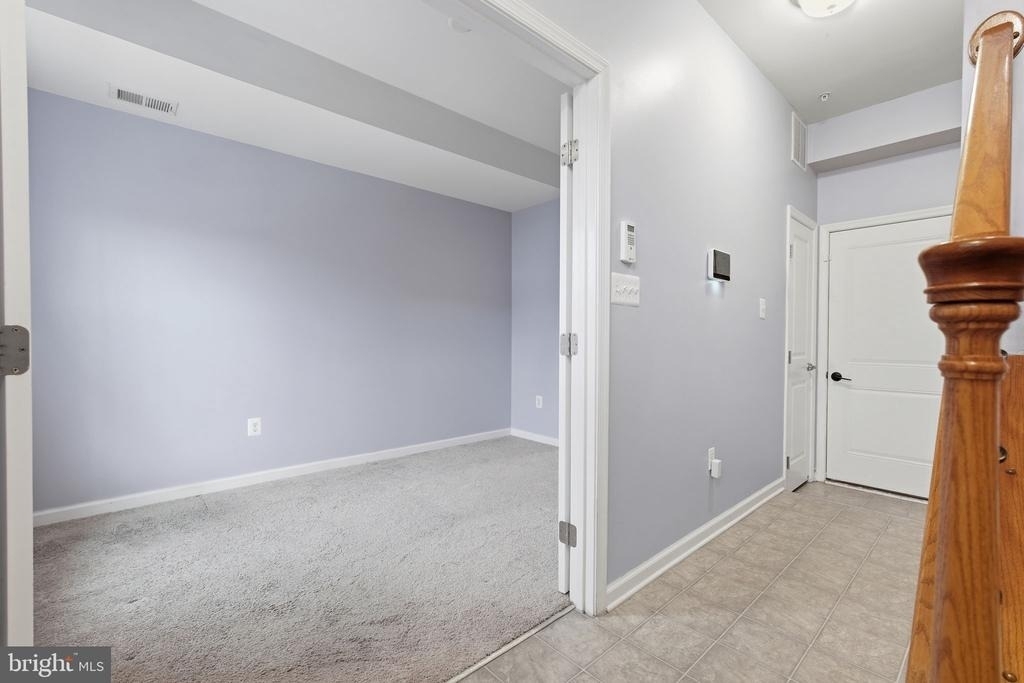 4505 Foster Avenue - Photo 30