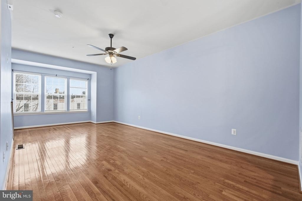 4505 Foster Avenue - Photo 10