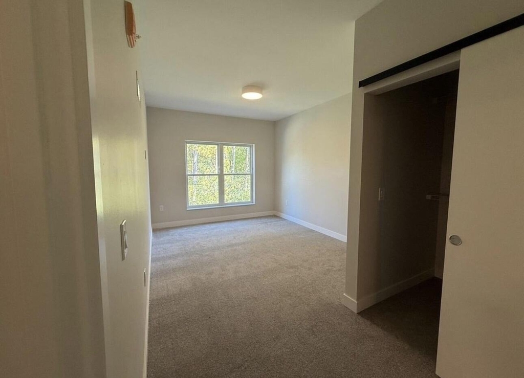 2645 Burton Road - Photo 15