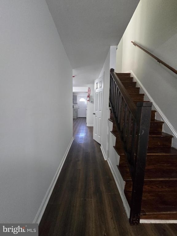 520 56th Street Ne - Photo 11