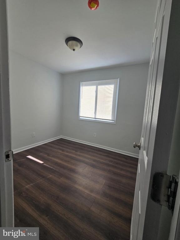 520 56th Street Ne - Photo 7