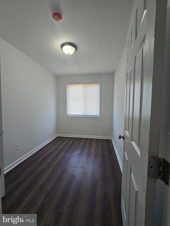 520 56th Street Ne - Photo 2
