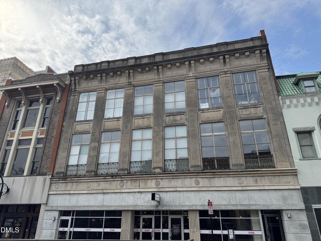 109 W Main Street - Photo 0