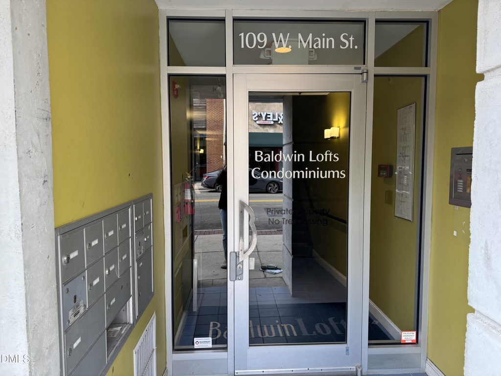 109 W Main Street - Photo 1