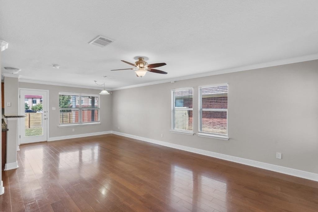 3417 Savage Springs Dr - Photo 5