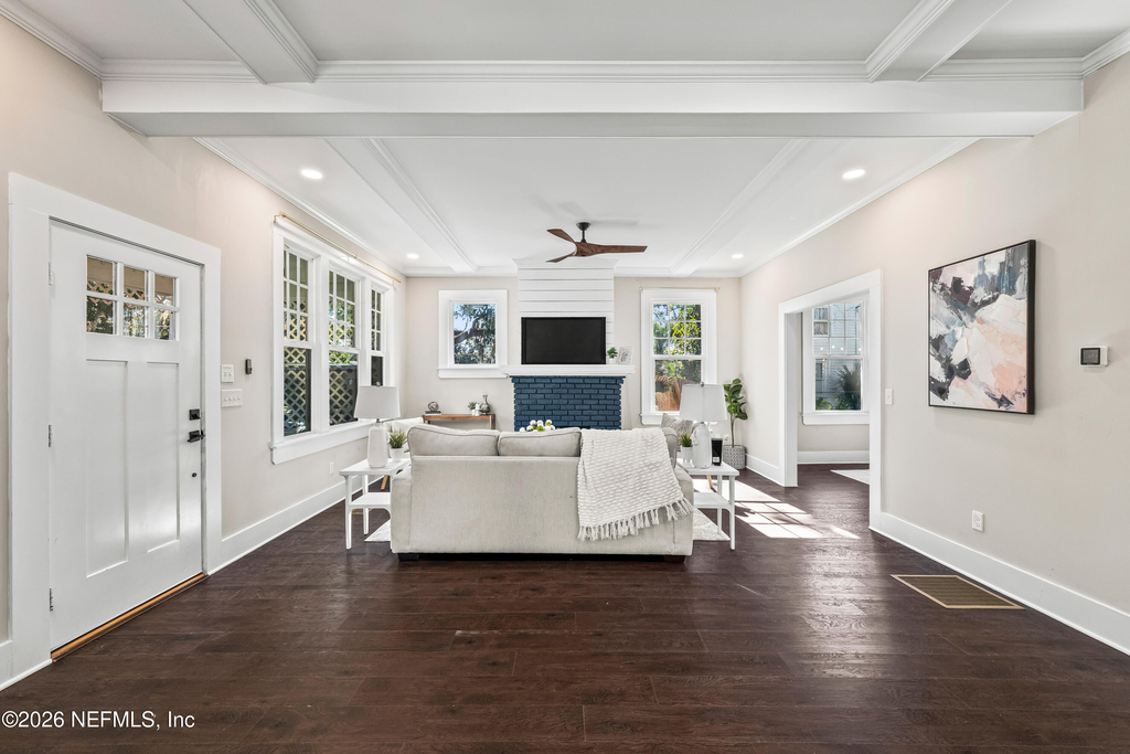 2843 Oak Street - Photo 84