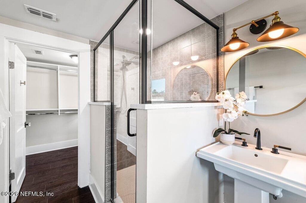 2843 Oak Street - Photo 51