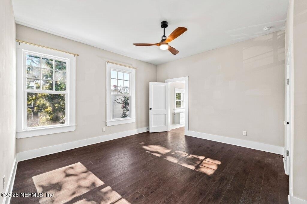 2843 Oak Street - Photo 63