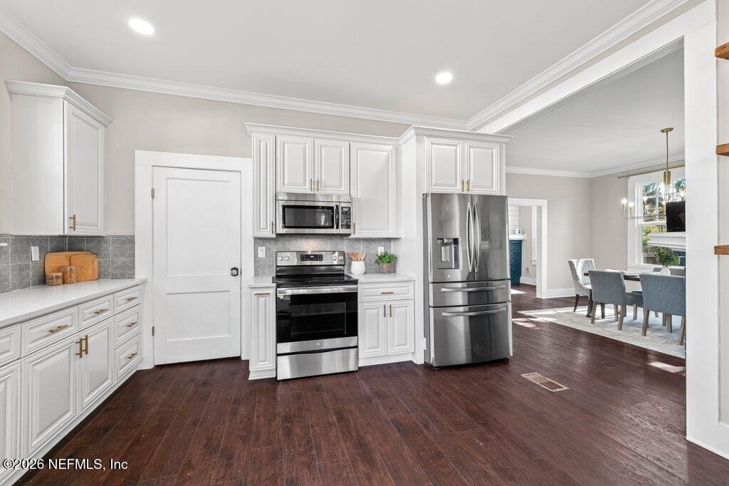 2843 Oak Street - Photo 19