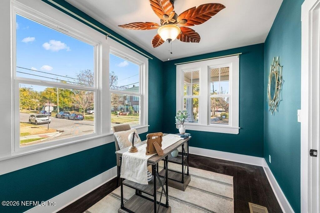 2843 Oak Street - Photo 38