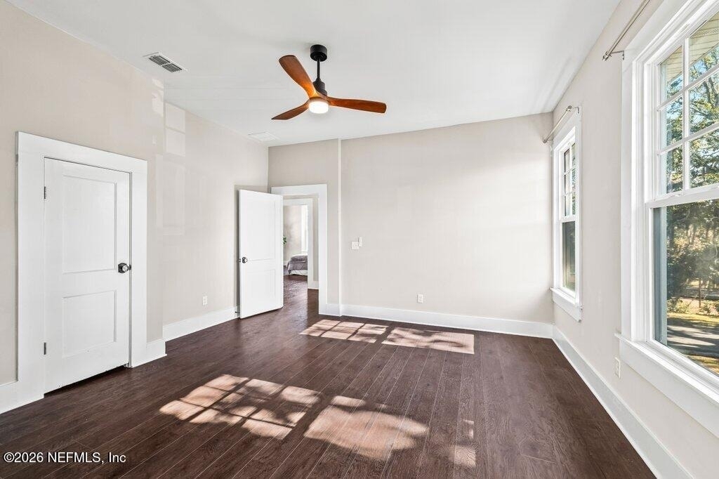 2843 Oak Street - Photo 64