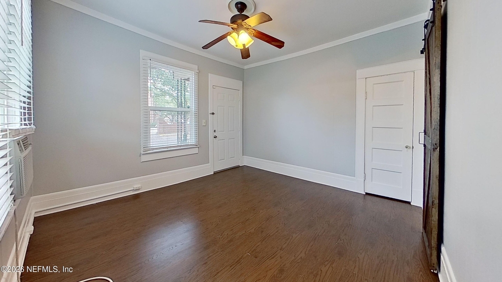 1513 Palm Avenue - Photo 6