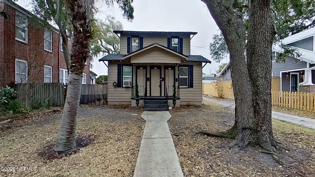 1513 Palm Avenue - Photo 1
