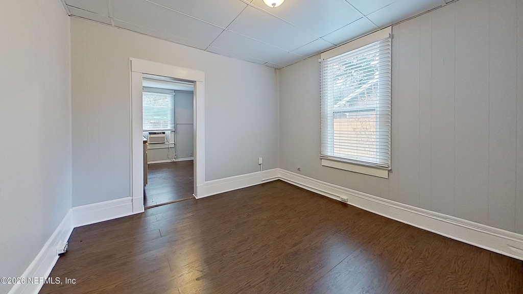 1513 Palm Avenue - Photo 7