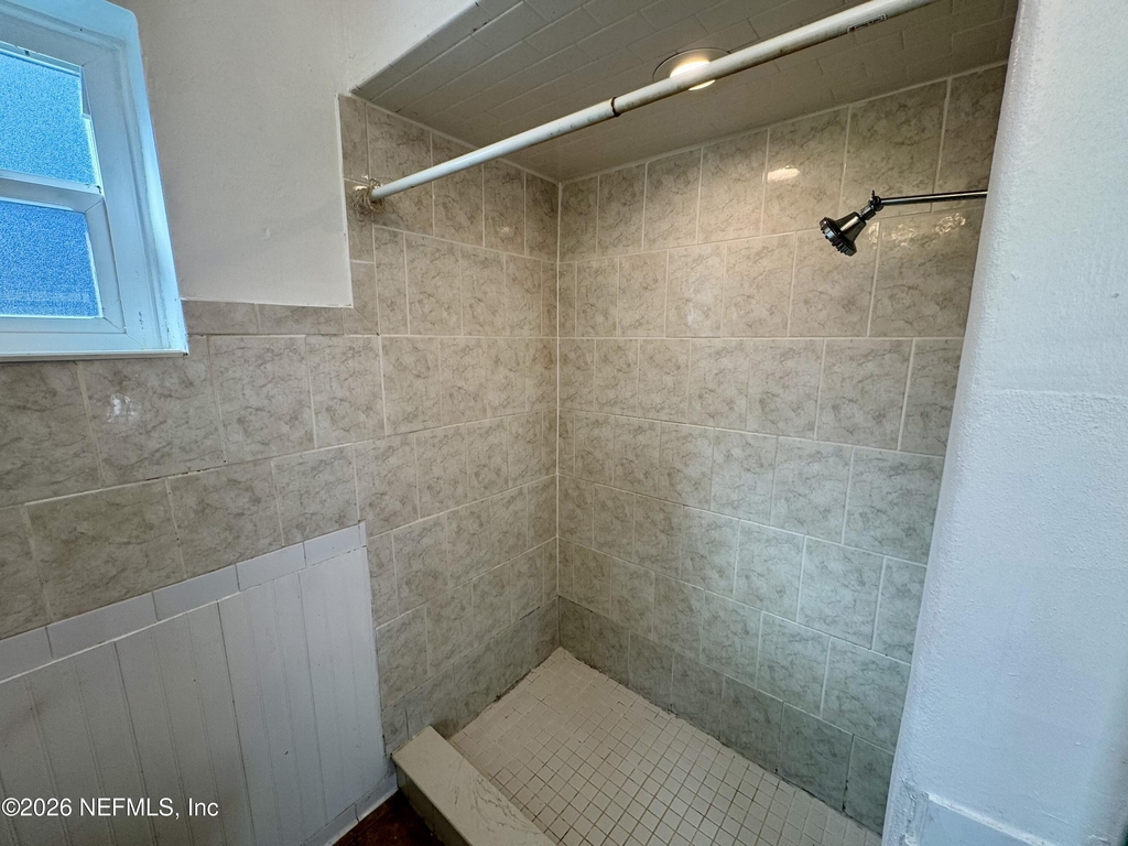 288 Boylston Avenue - Photo 8