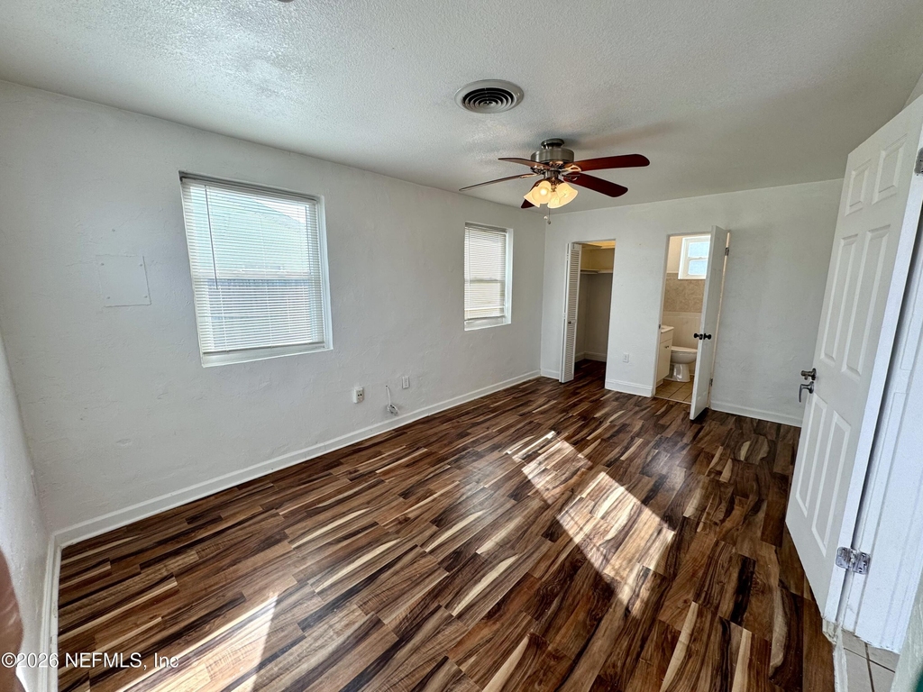 288 Boylston Avenue - Photo 5