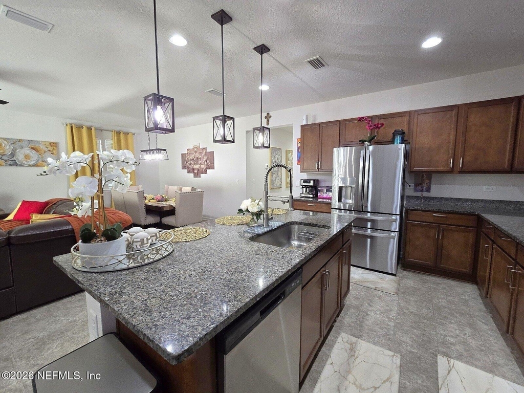 12284 Peanut Court - Photo 4