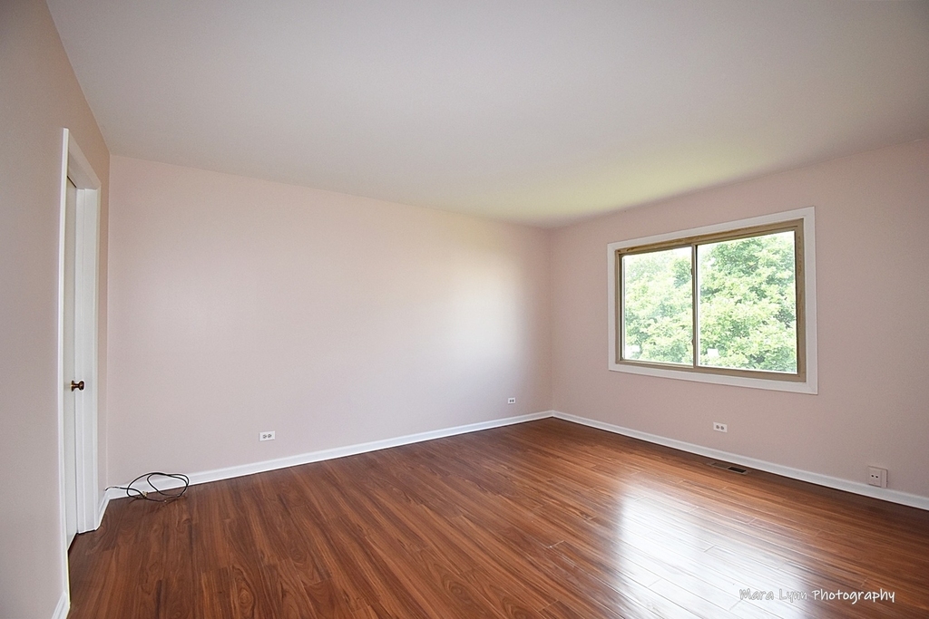 374 Juniper Tree Court - Photo 11