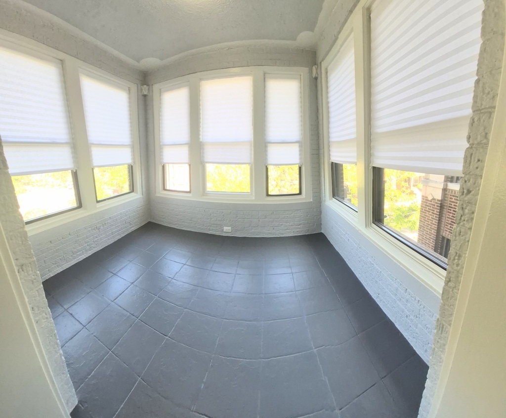 6210 S Eberhart Avenue - Photo 12