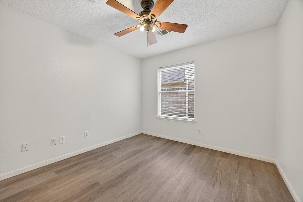 1035 Cascade Creek Drive - Photo 29