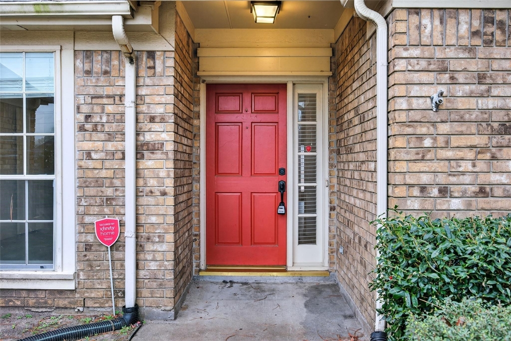 1035 Cascade Creek Drive - Photo 3