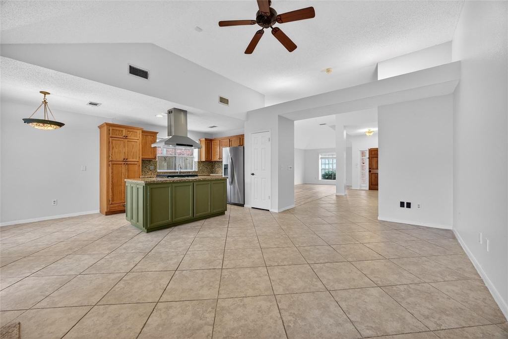 1035 Cascade Creek Drive - Photo 9