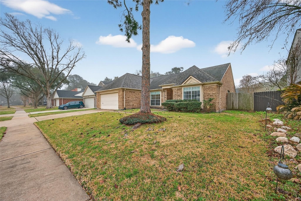 1035 Cascade Creek Drive - Photo 6