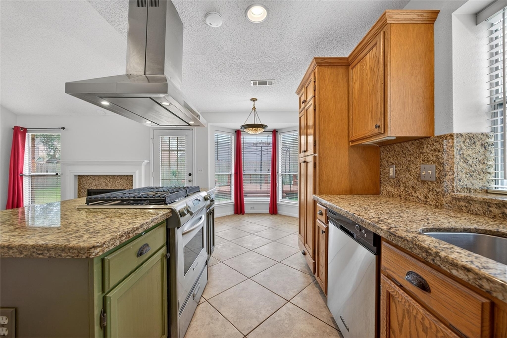 1035 Cascade Creek Drive - Photo 18
