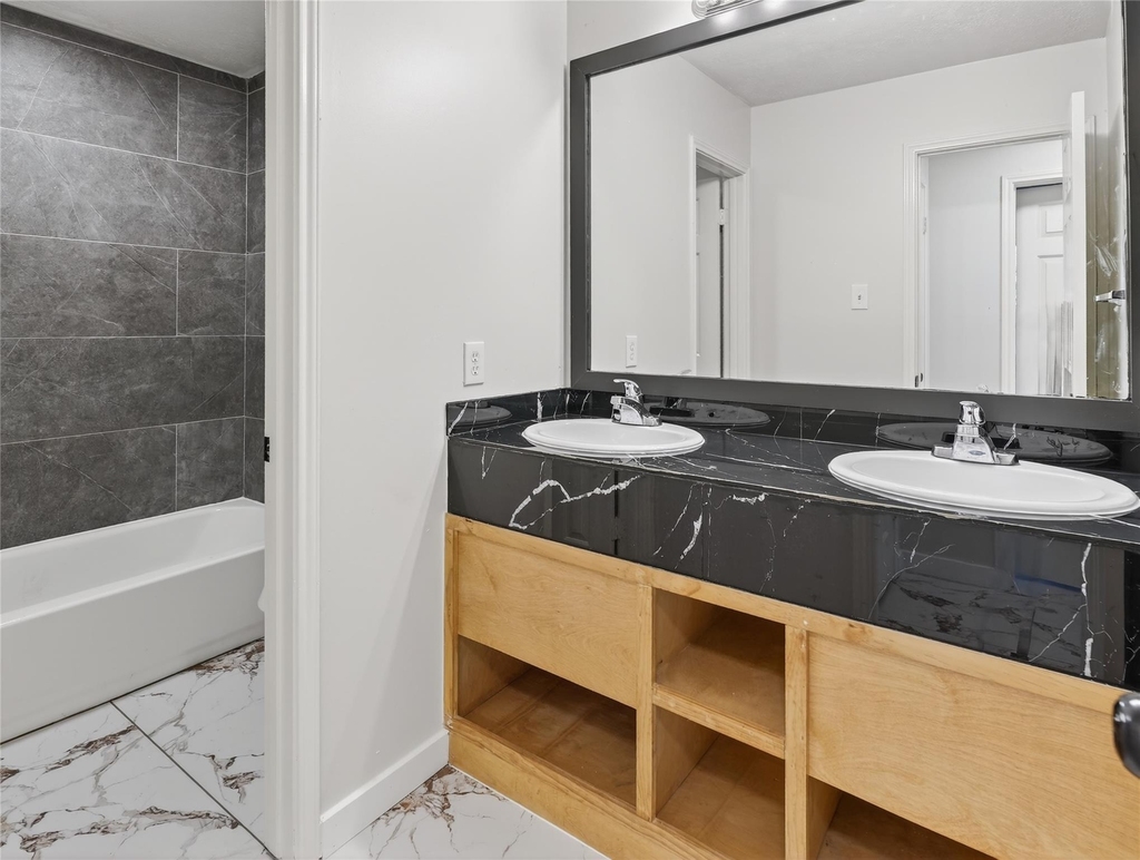 4418 W Thunderwood Circle - Photo 13