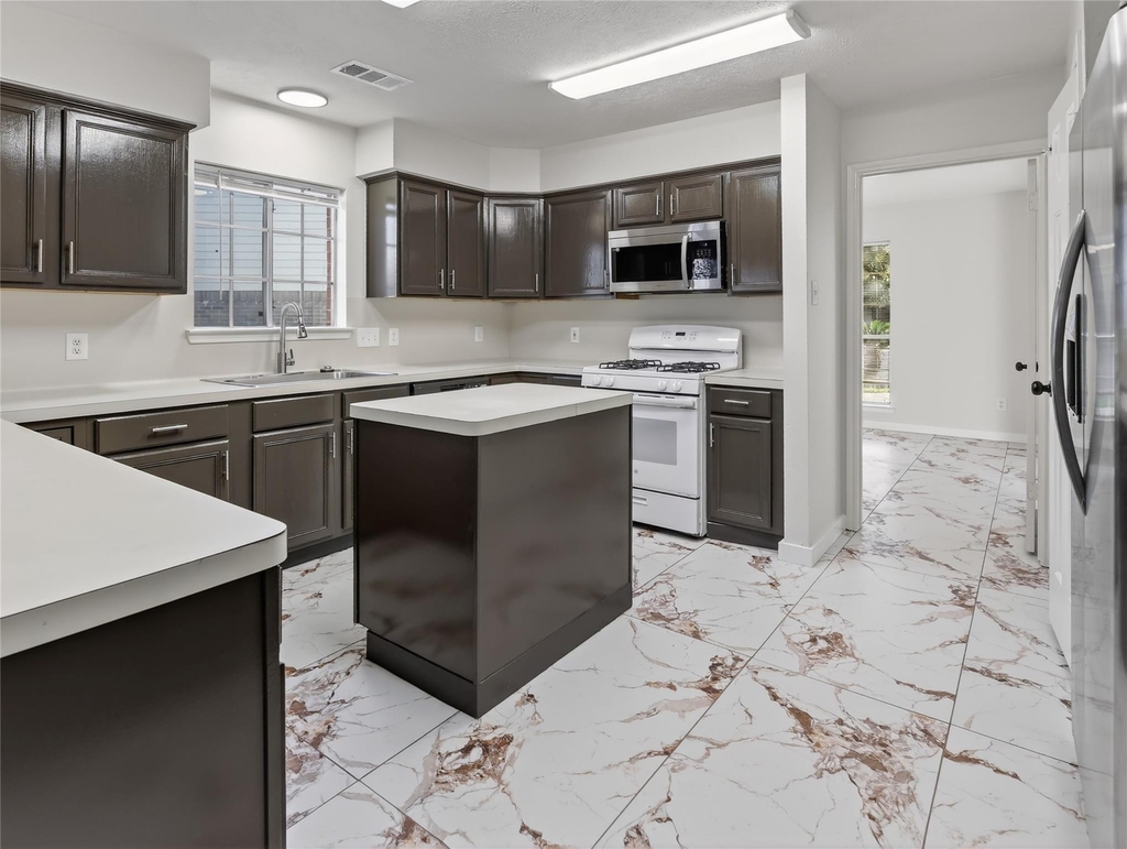 4418 W Thunderwood Circle - Photo 17