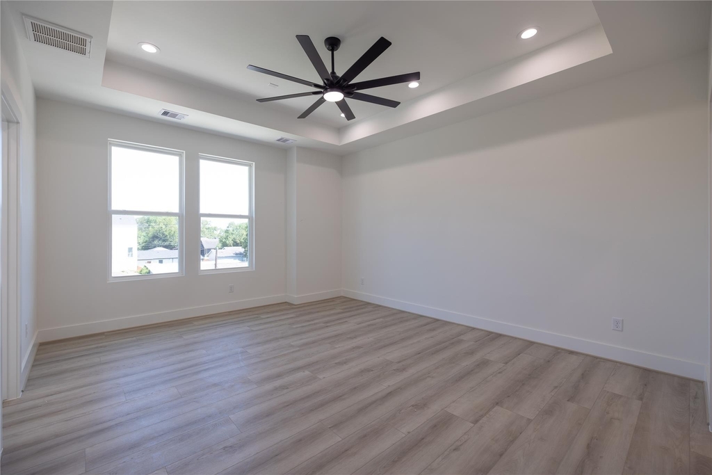 4106 Alice Street - Photo 0