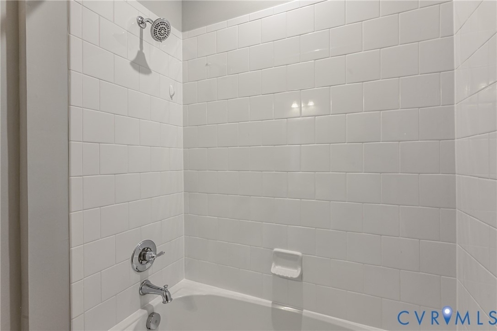 6404 Bilberry Alley - Photo 33