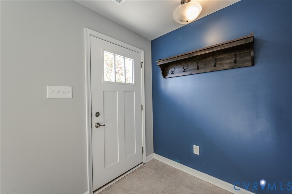 6404 Bilberry Alley - Photo 3
